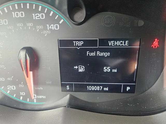 Used 2022 Mosaic Black Metallic Chevrolet LT image 16
