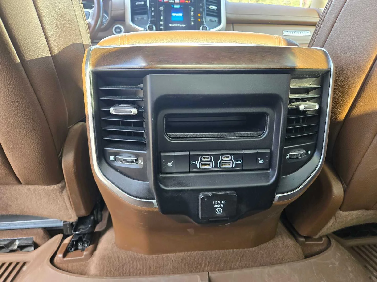 Used 2021  Ram Laramie image 15