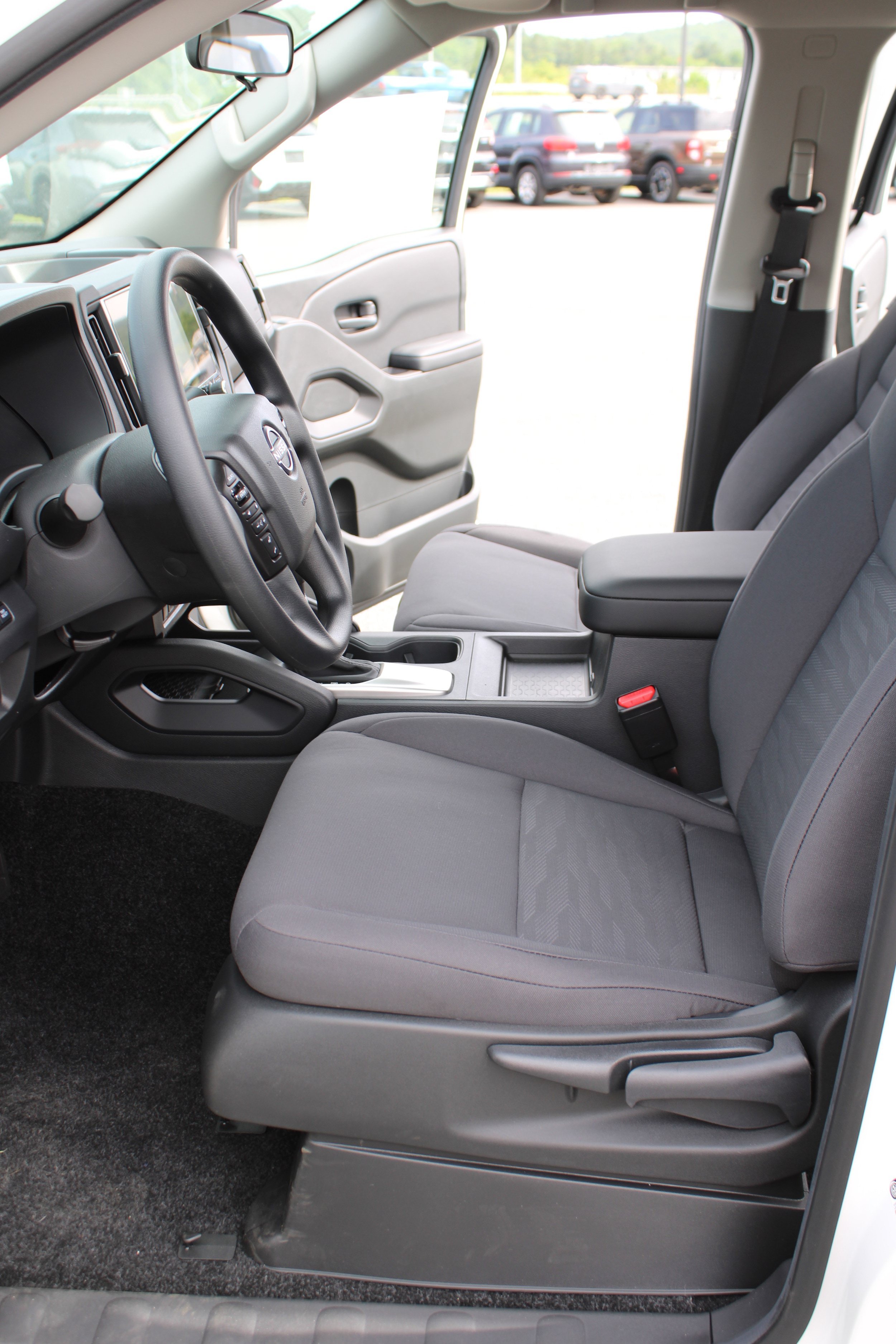 New 2026 Glacier White Nissan Crew Cab S image 20
