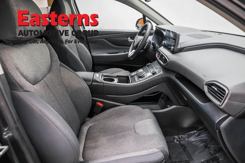 Used 2022 Gray Hyundai SEL image 23