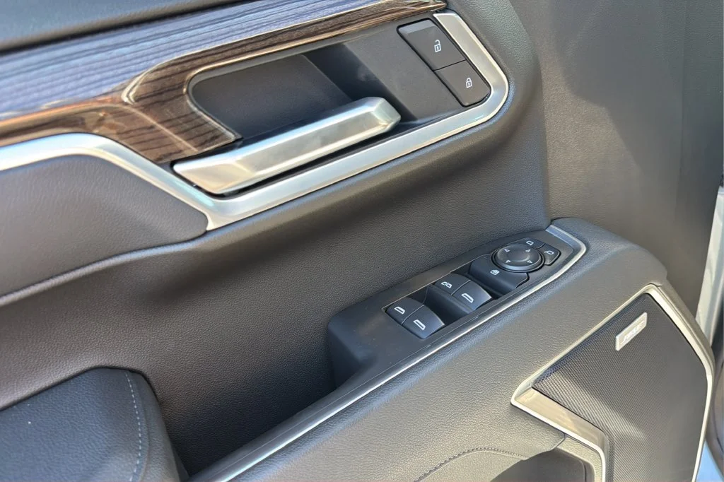 New 2026 Sterling Gray Metallic Chevrolet RST image 15