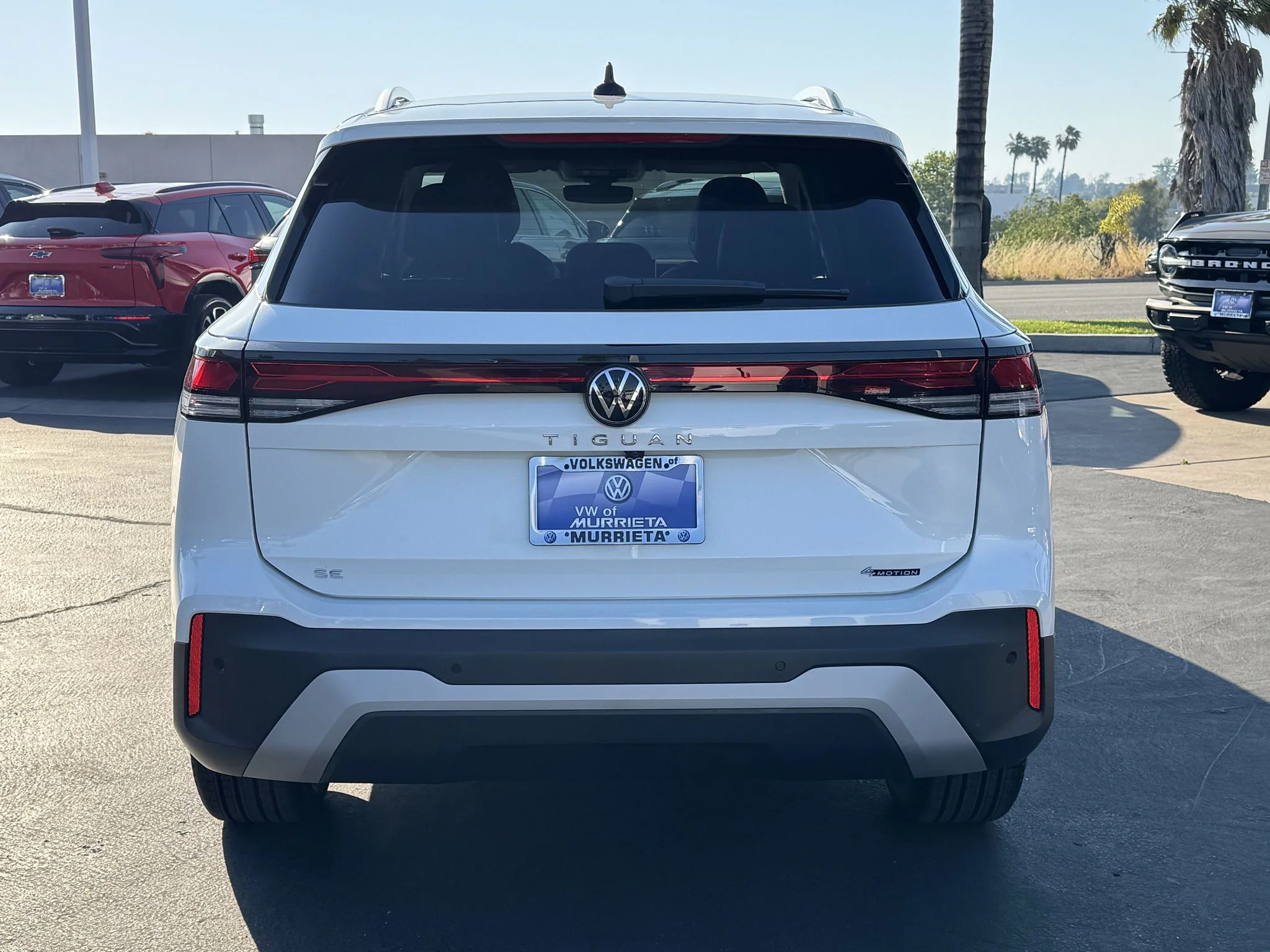 New 2026 Pure White Volkswagen SE image 9