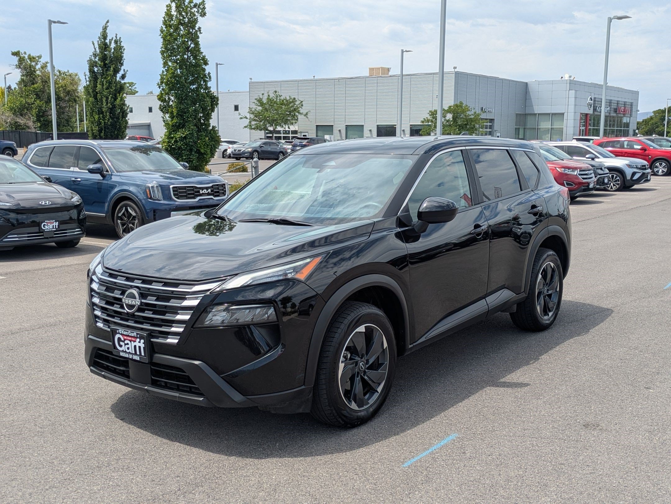 Used 2024 Super Black Nissan SV image 8