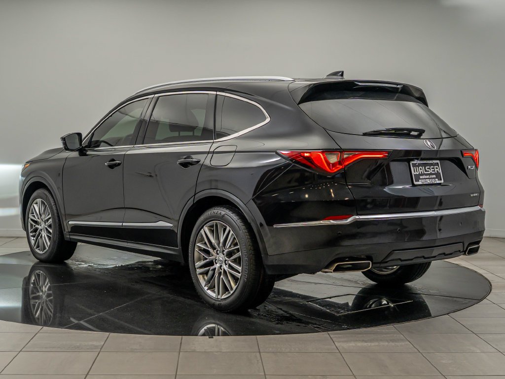 Certified Used 2022 Majestic Black Pearl Acura Advance image 7