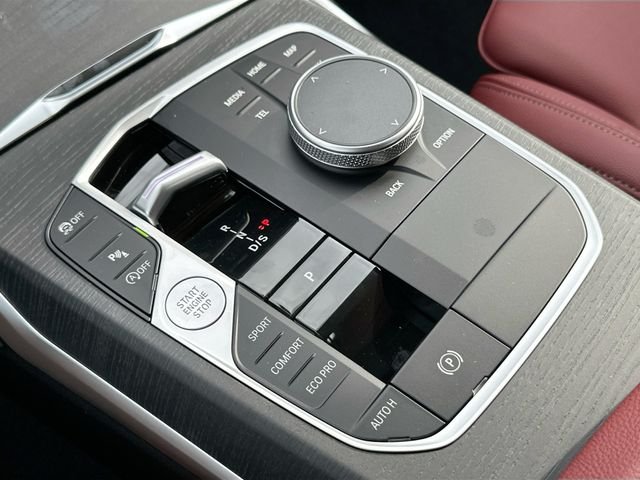 New 2026 Black BMW 330i image 14