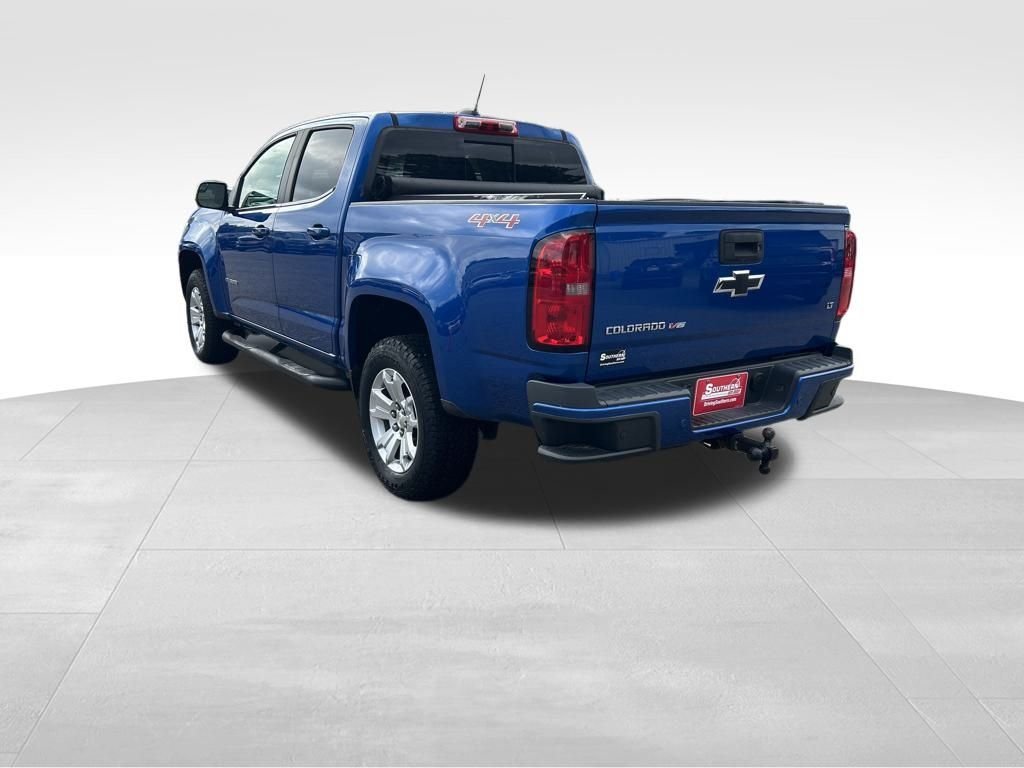 2019 Chevrolet Colorado LT photo 2