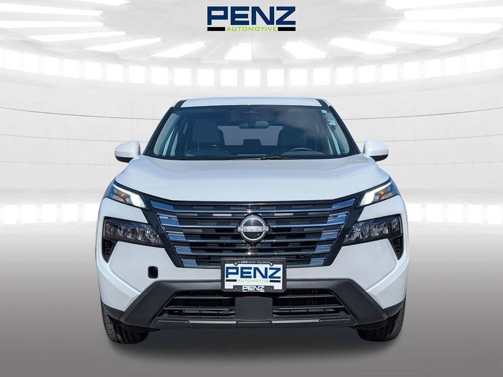 Used 2025 Nissan Rogue SV with VIN 5N1BT3BB8SC783100 for sale in Rochester, Minnesota