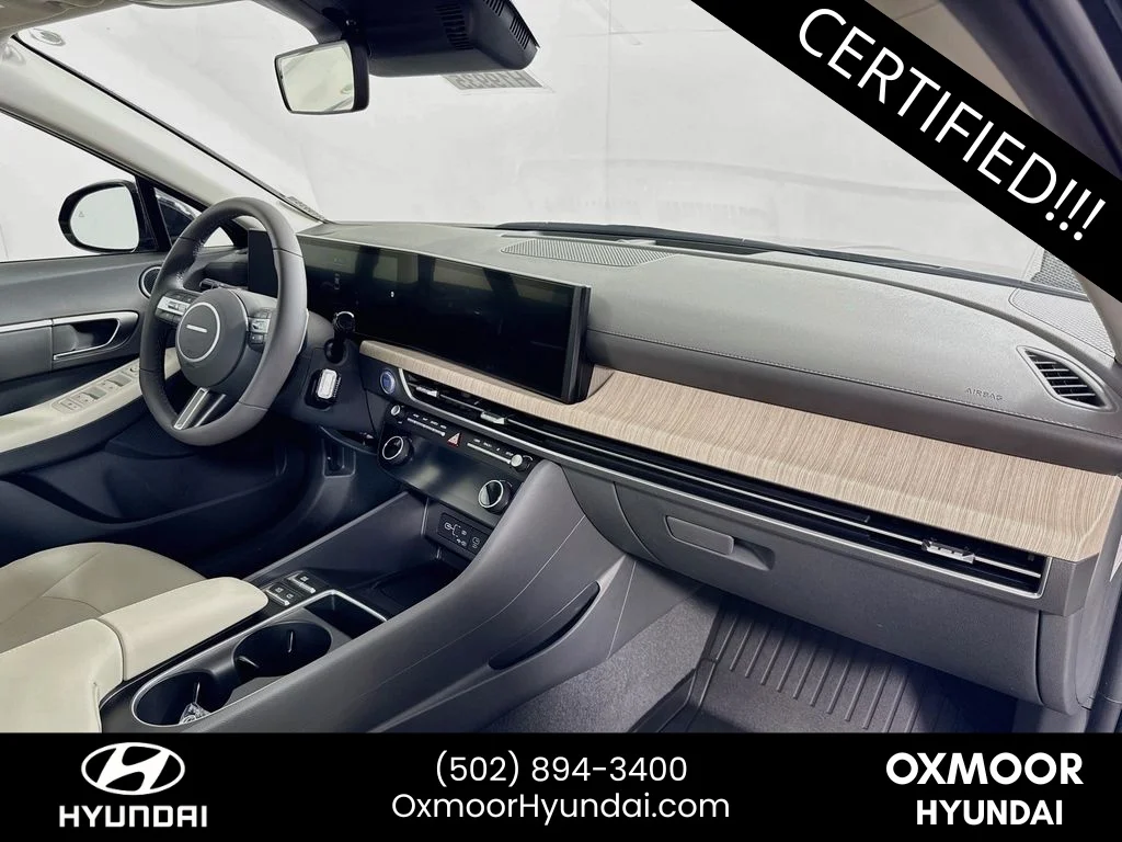 Used 2025 Abyss Black Hyundai SEL image 28