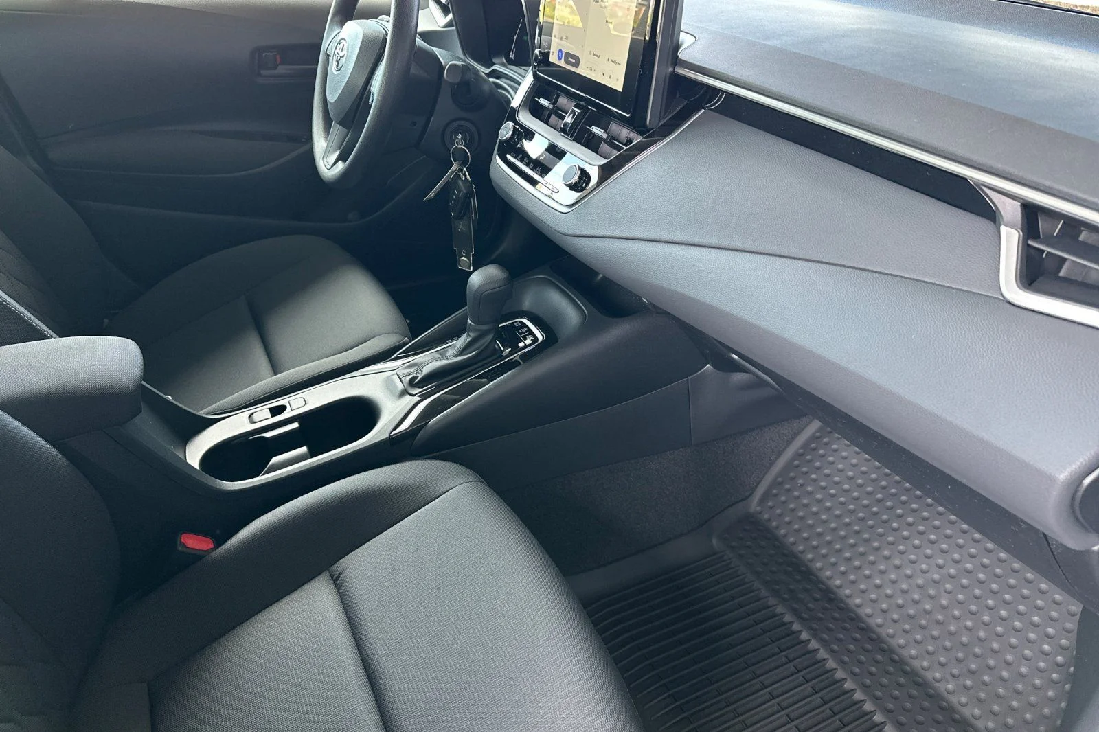 New 2026  Toyota LE image 16