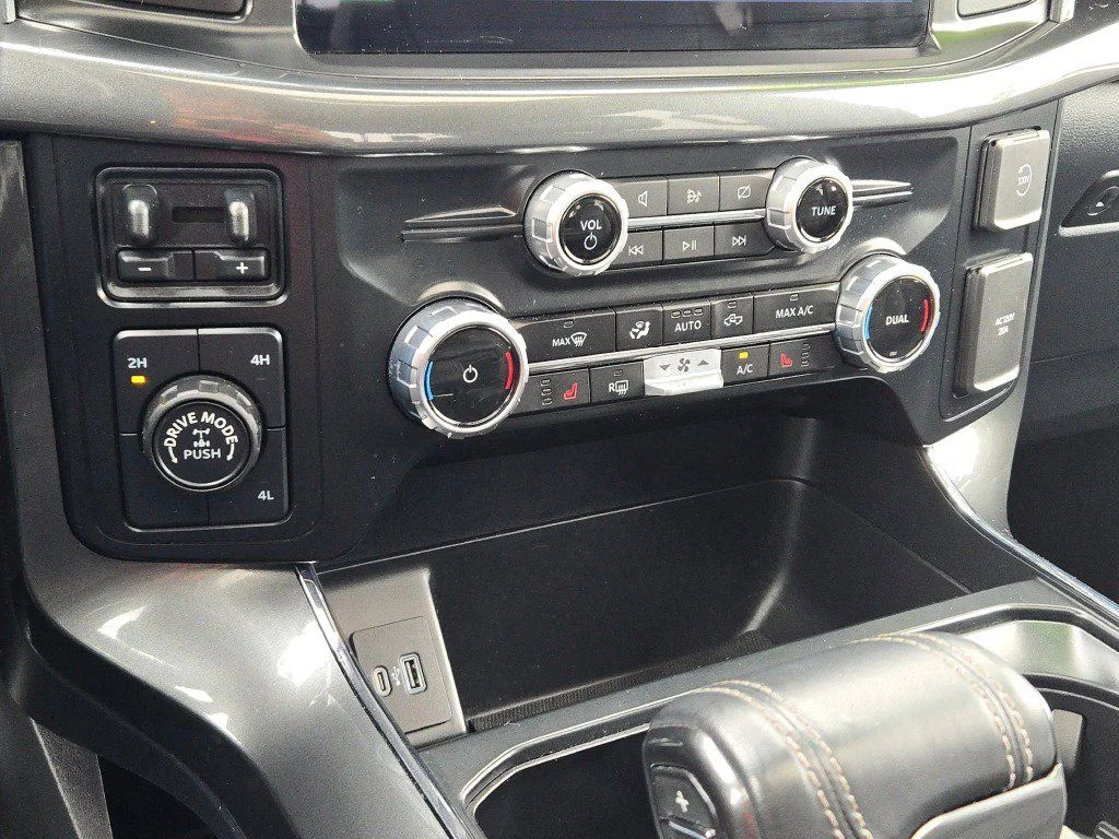 Certified Used 2023 Black Metallic Ford XLT image 29