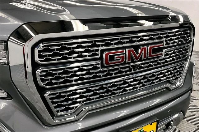 Used 2022 Satin Steel Metallic GMC Denali image 34