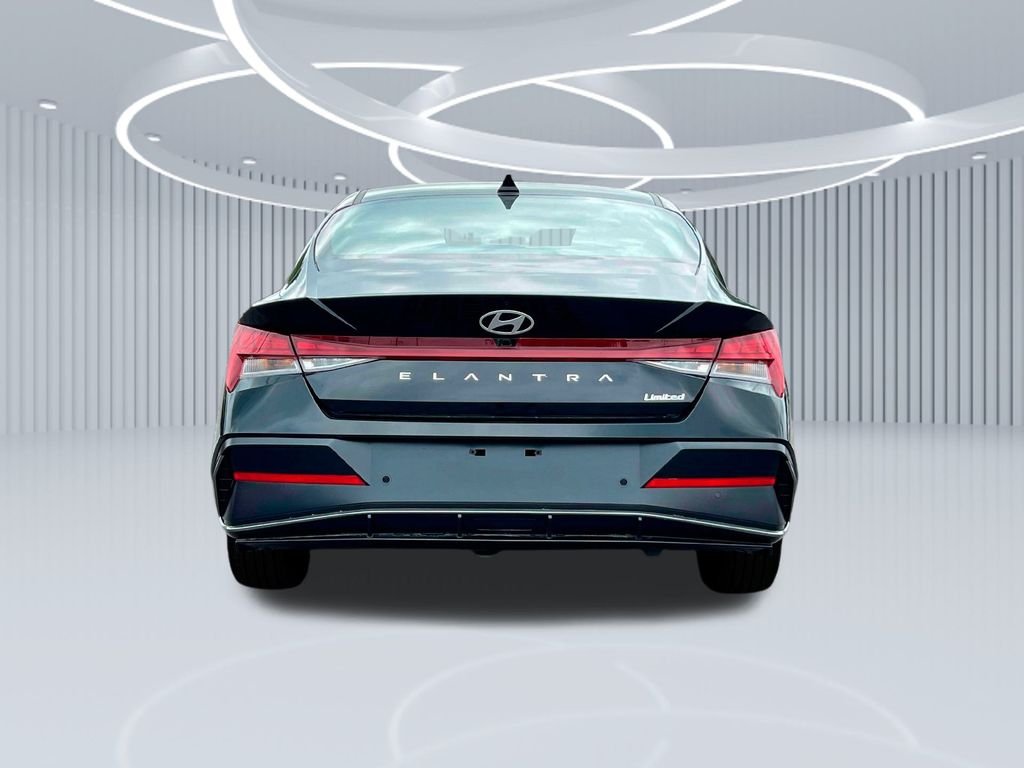 New 2025 Black Hyundai Limited image 25