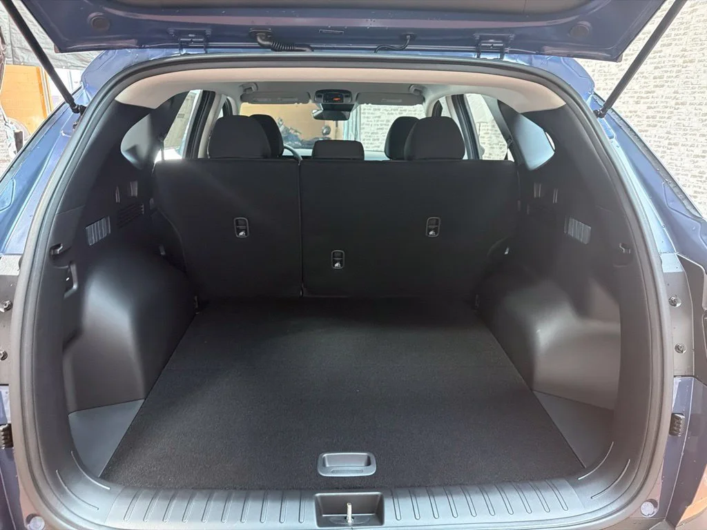 New 2026 Atlantis Blue Hyundai SE image 19