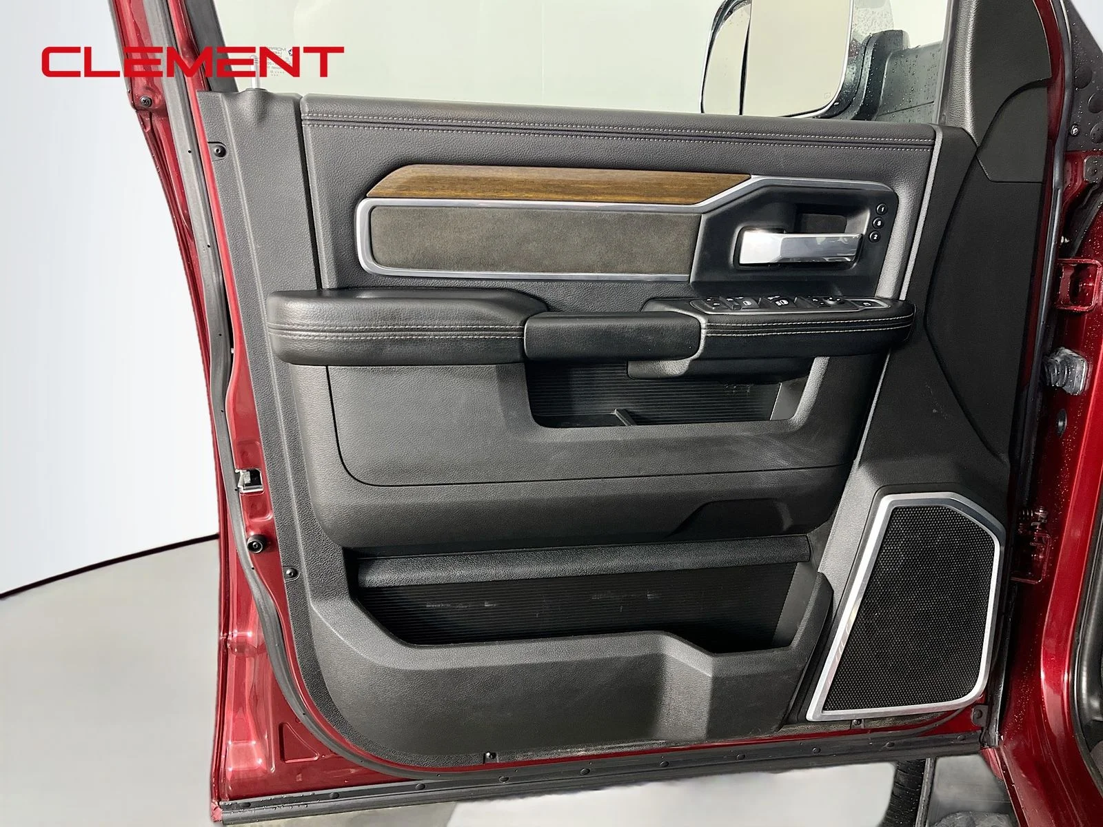 2022 RAM Ram 3500 Pickup Laramie - Photo 24