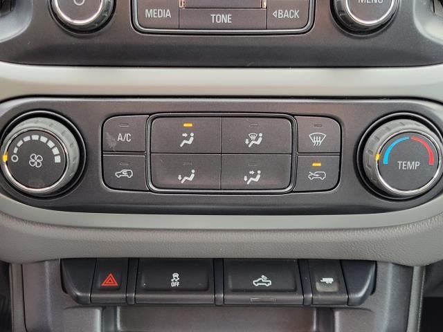 Used 2016 Gray Chevrolet LT image 29