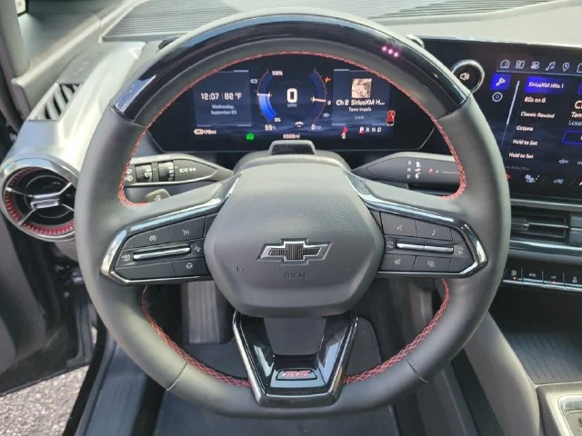 2024 Chevrolet Equinox EV Launch Edition - Photo 28