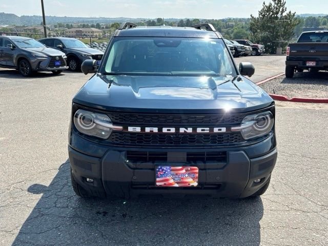 New 2026 Shadow Black Ford Outer Banks® image 8