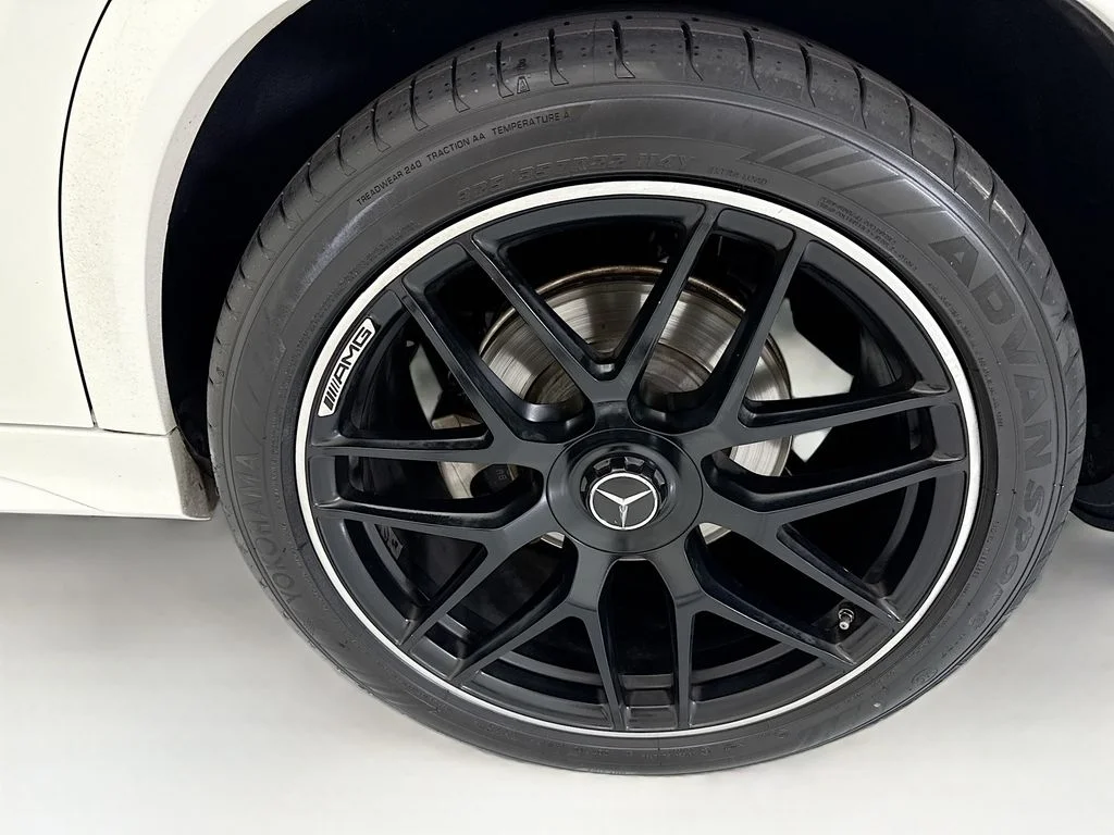 Used 2022 White Mercedes-Benz GLE 53 AMG® image 30
