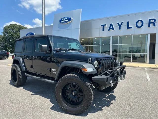 2018 Jeep Wrangler Sport's photo