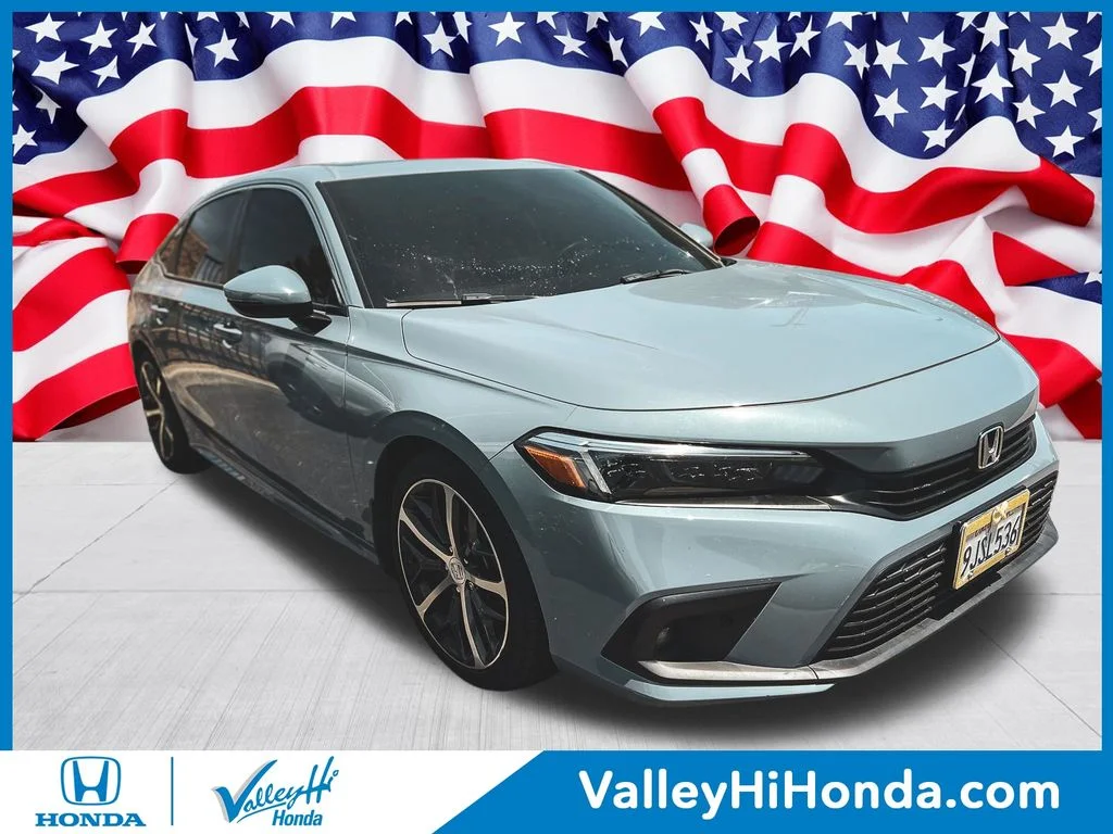 2024 Honda Civic Touring CVT's photo