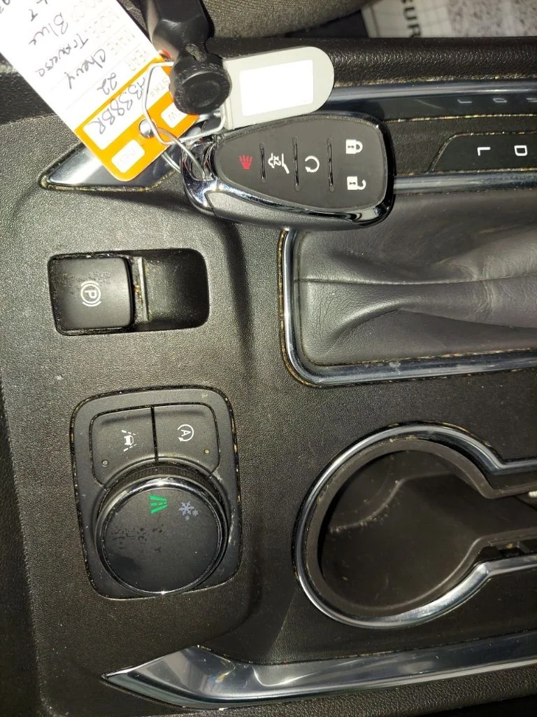 Used 2022 Blue Chevrolet LT image 28