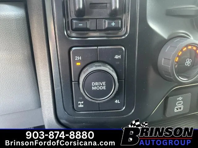New 2026 Agate Black Metallic Ford F-250® XL image 32
