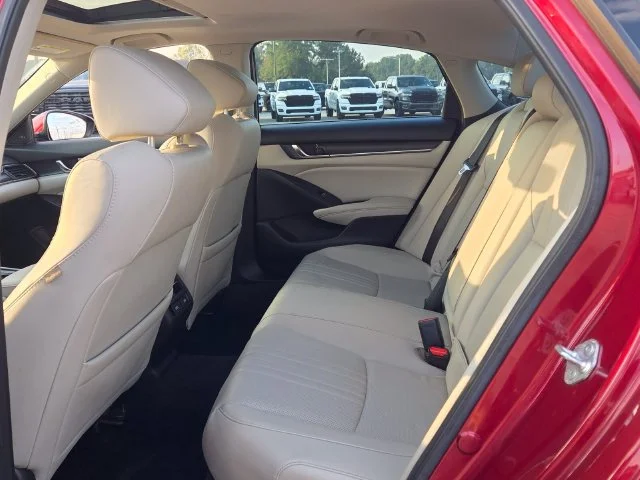 Used 2021 Red Honda EX-L image 6