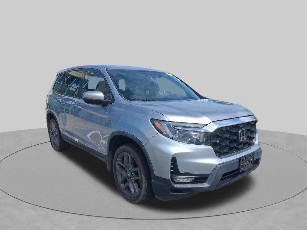 Used 2022  Honda EX-L image 3