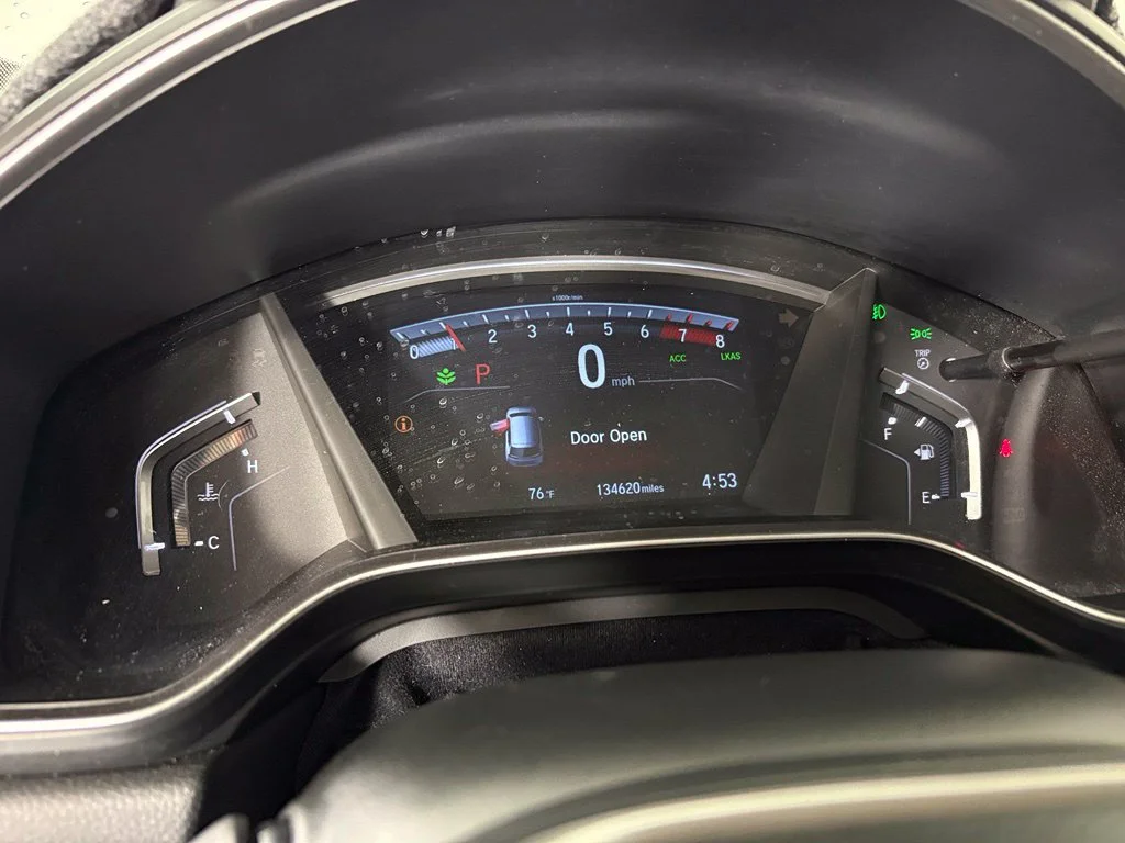 Used 2017  Honda EX image 21