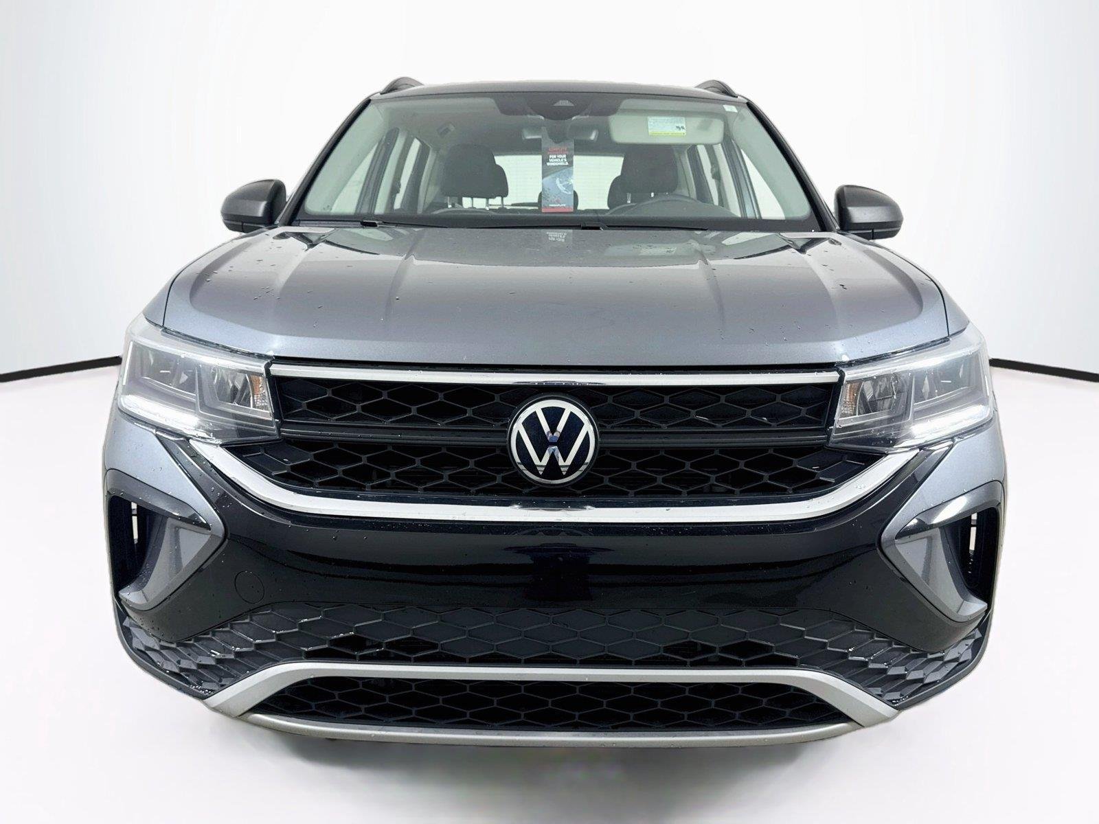Used 2023 Platinum Gray Metallic Volkswagen S image 4
