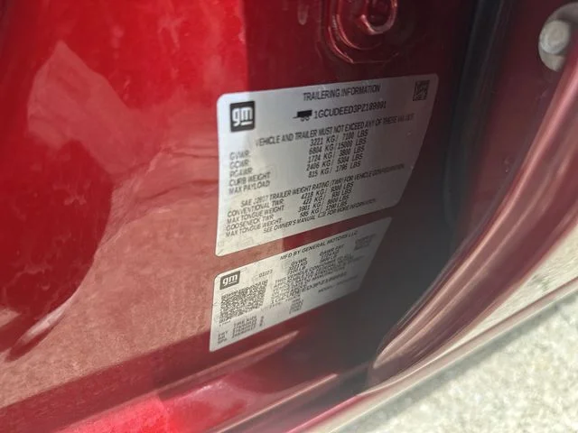 Used 2023 Red Chevrolet RST image 37