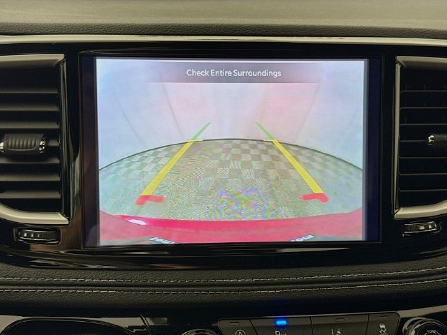 New 2026 Red Hot Pearl-Coat Exterior Paint Chrysler Select image 13