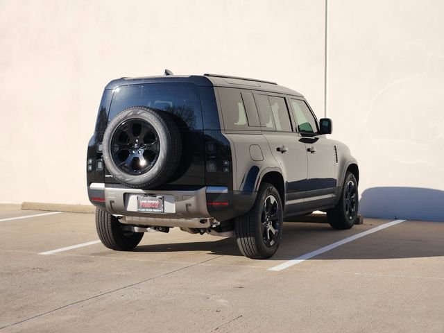 Used 2026 Black Land Rover S image 4