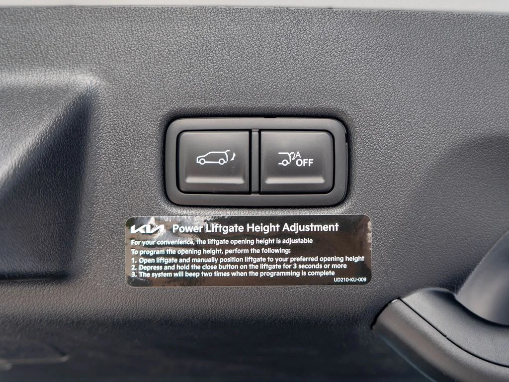New 2027 Wolf Gray Kia X-Pro SX Prestige image 37