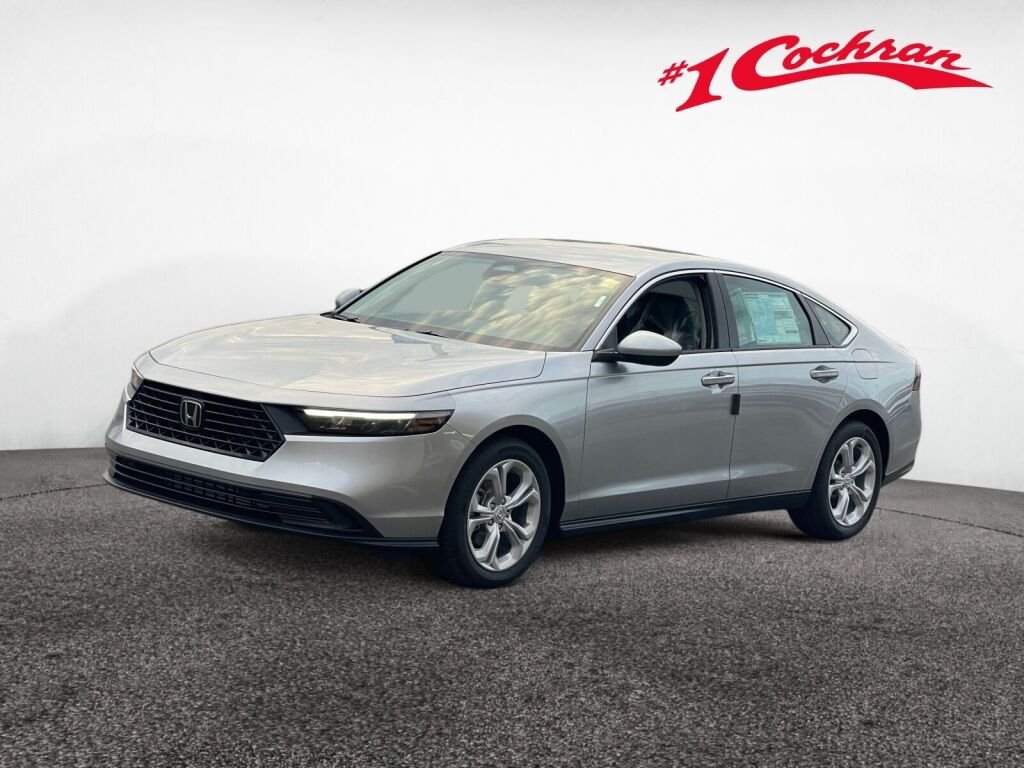 New 2026 Solar Silver Metallic Honda LX image 3