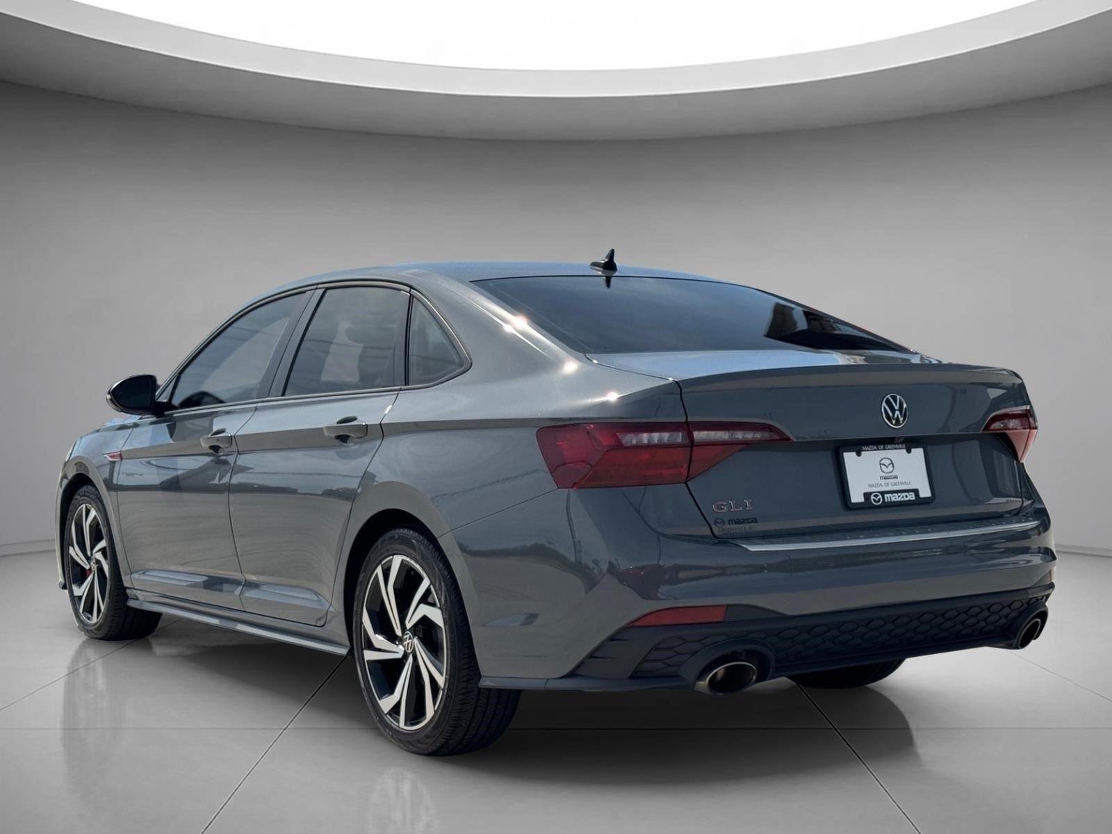 Used 2022 Pure Gray w/Black Roof Volkswagen Autobahn image 3