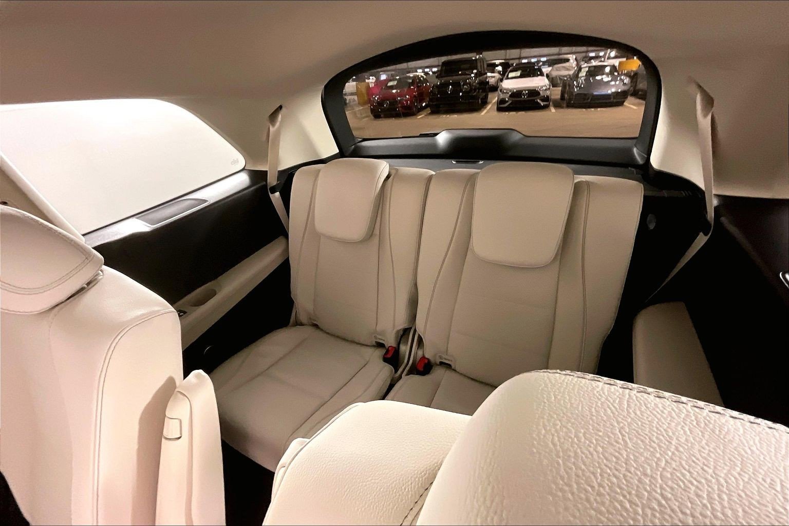 New 2026 Polar White Mercedes-Benz GLS 450 image 25