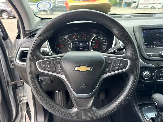 Used 2022 Silver Chevrolet LT image 17