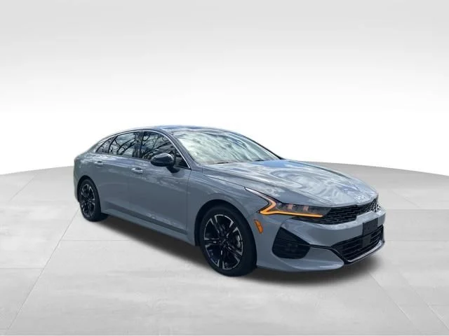 Used 2024 Gray Kia GT-Line image 8