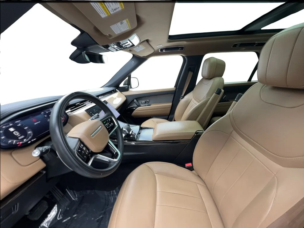 Used 2024 Blue Land Rover SE image 21
