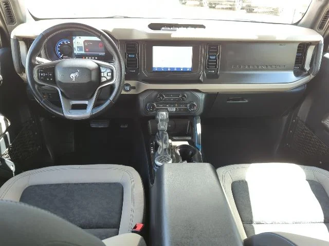 Used 2022 Red Ford Wildtrak image 8