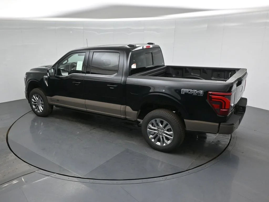 New 2026 Agate Black Metallic Ford King Ranch image 42