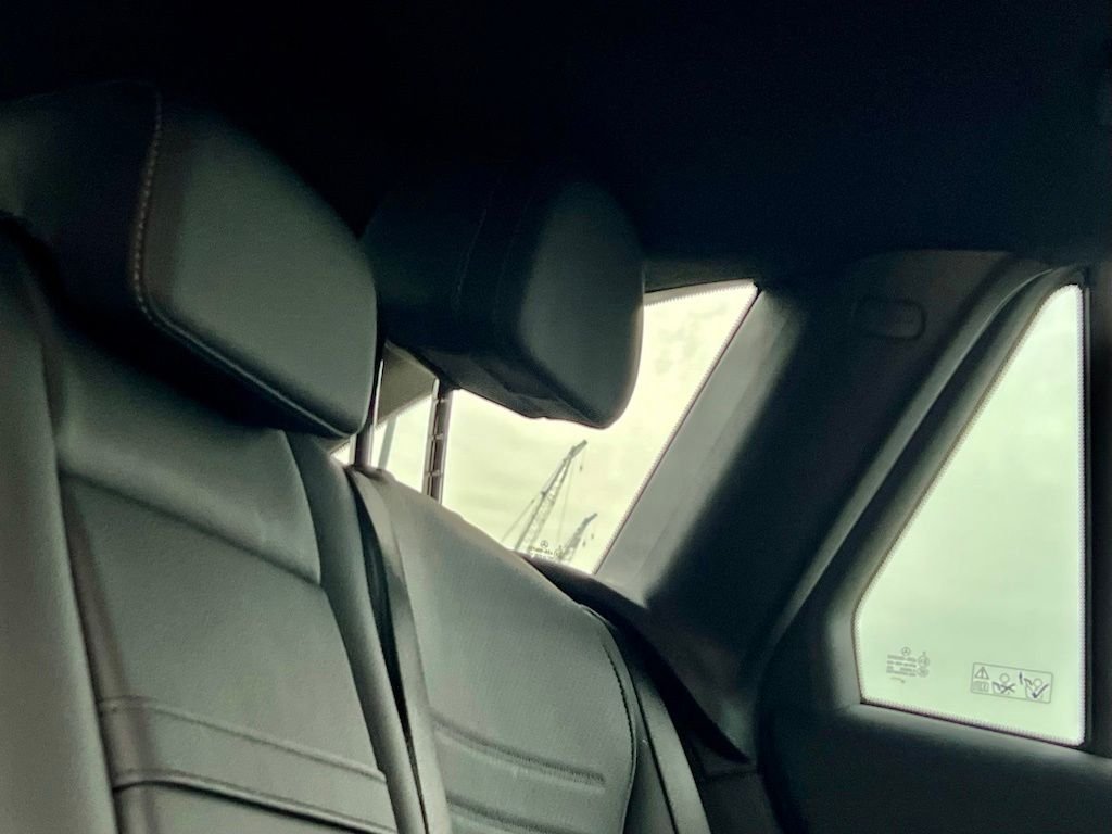 Certified Used 2026  Mercedes-Benz GLC 300 image 12