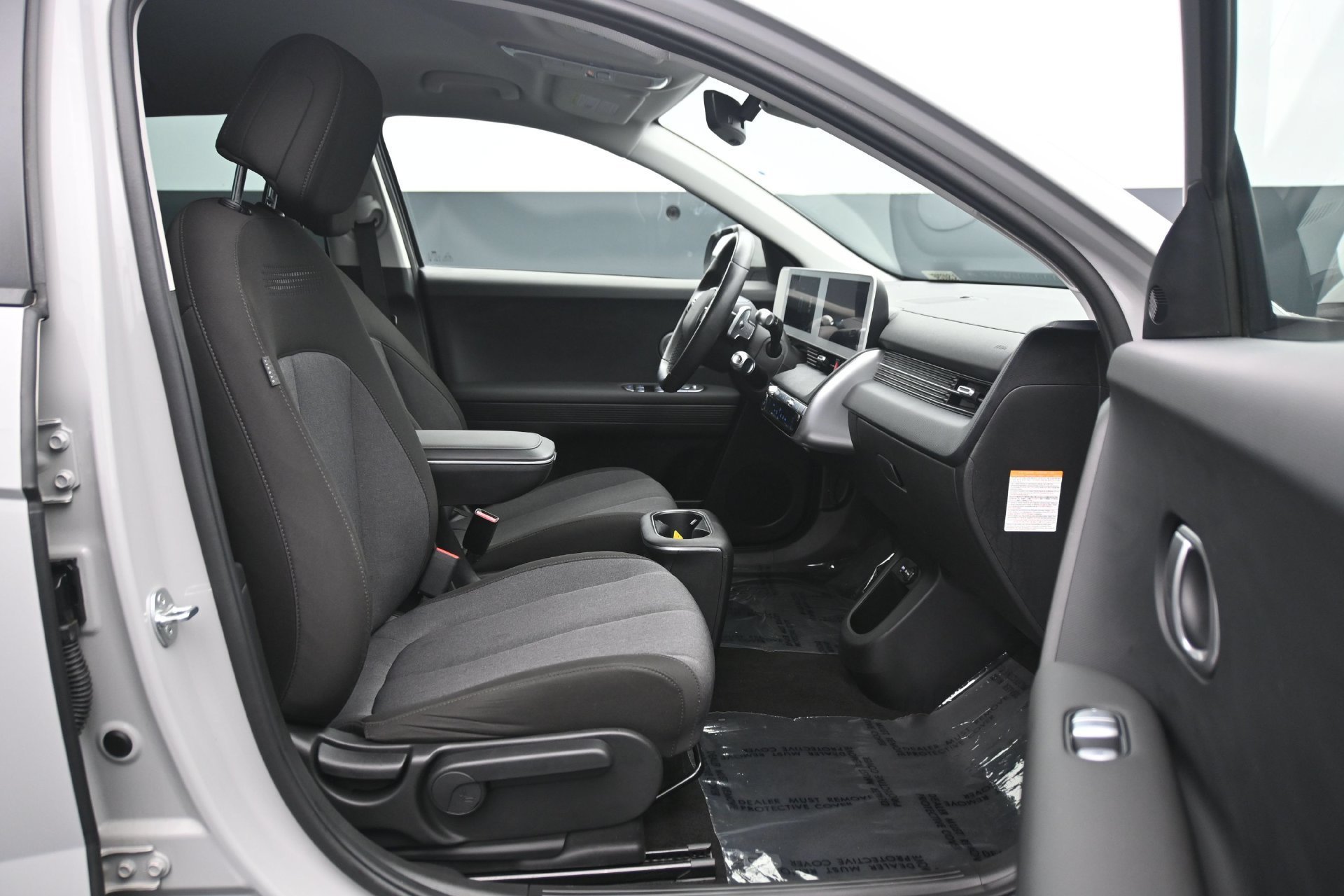 Used 2024 Cyber Gray Hyundai SEL AWD image 13