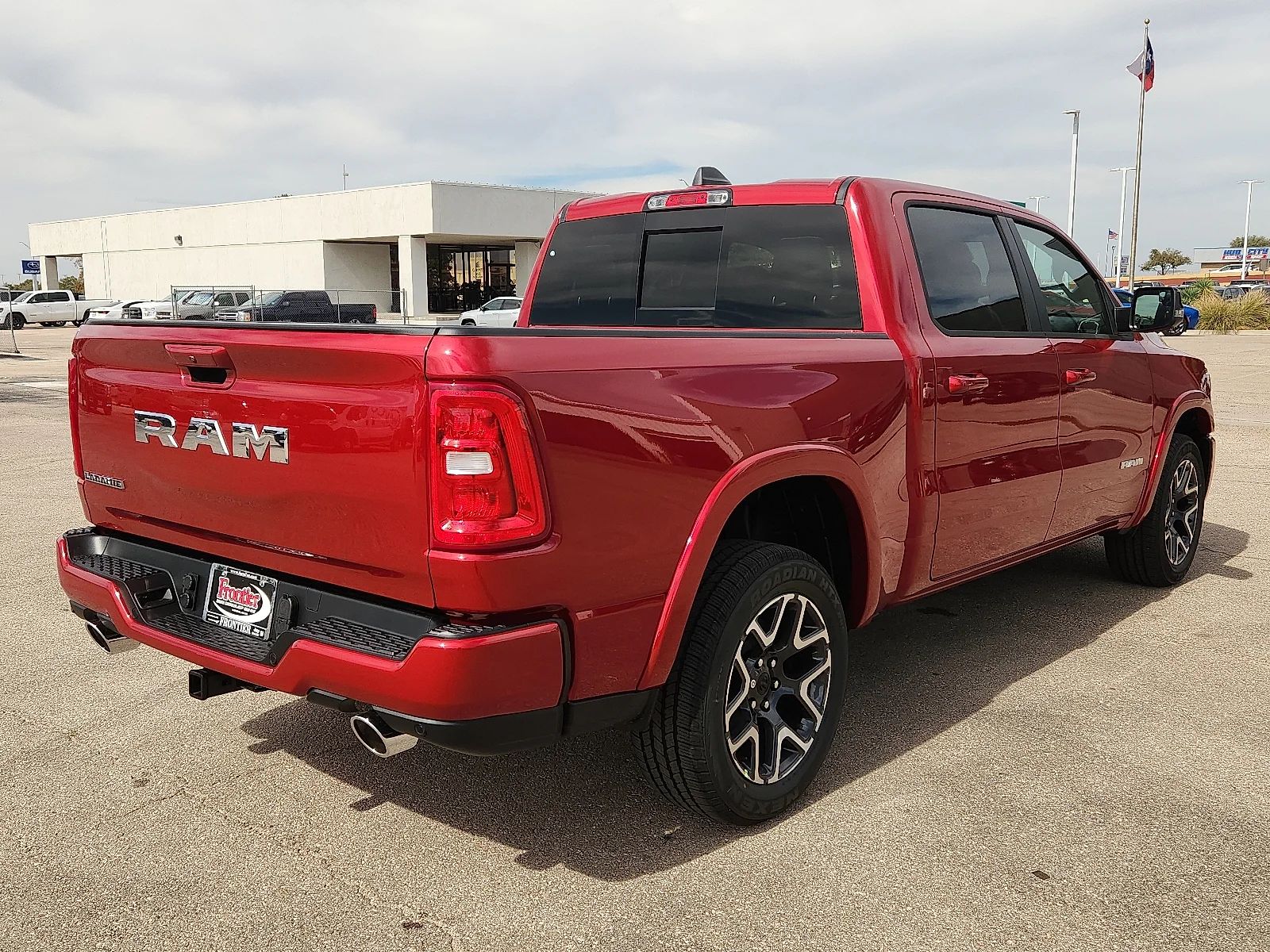New 2027 Molten Red Pearl-Coat  Paint Ram LARAMIE CREW CAB 4X2 5
