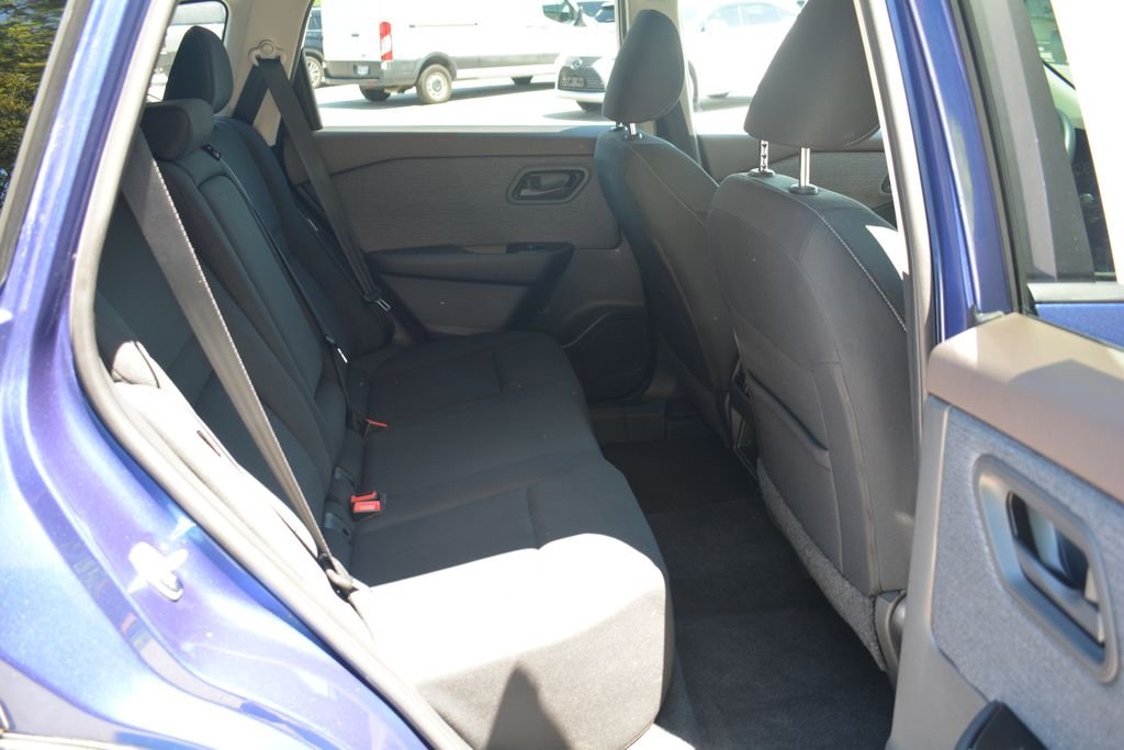 Used 2023 Blue Nissan S image 19