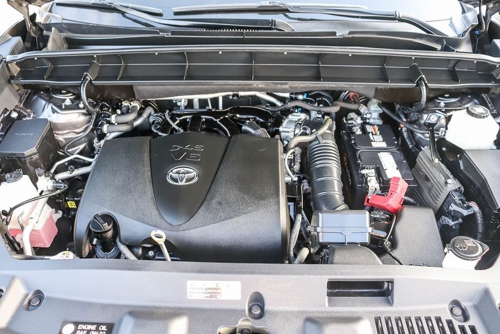 Used 2022 Magnetic Gray Metallic Toyota XLE image 32
