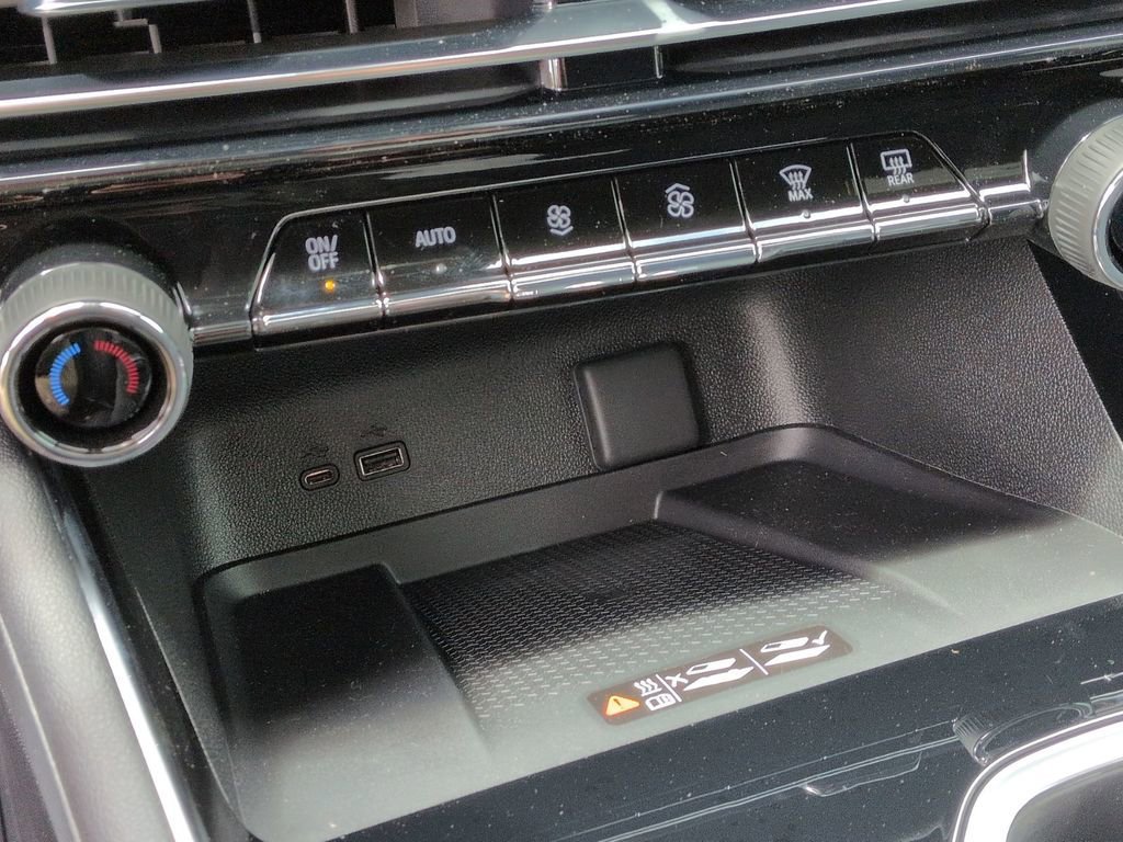 New 2026 Mosaic Black Metallic Chevrolet LT image 19
