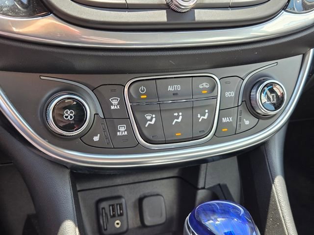 2019 Chevrolet Volt Premier - Photo 22