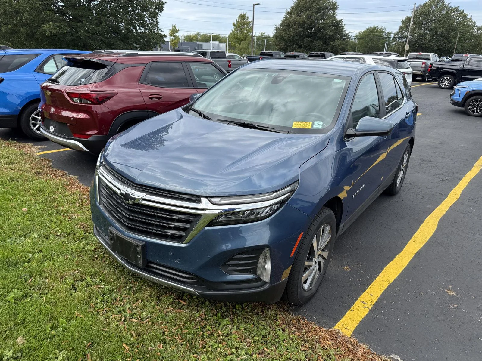 Used 2024 Lakeshore Blue Metallic Chevrolet LT image 2